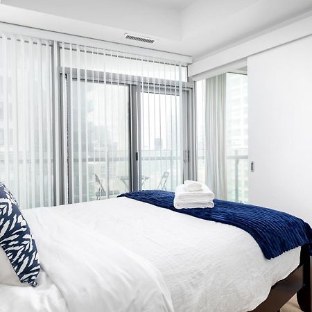 Downtown Toronto Condo Near Cn Tower, Scotiabank Arena, Rogers Centre, Union Station 외부 사진