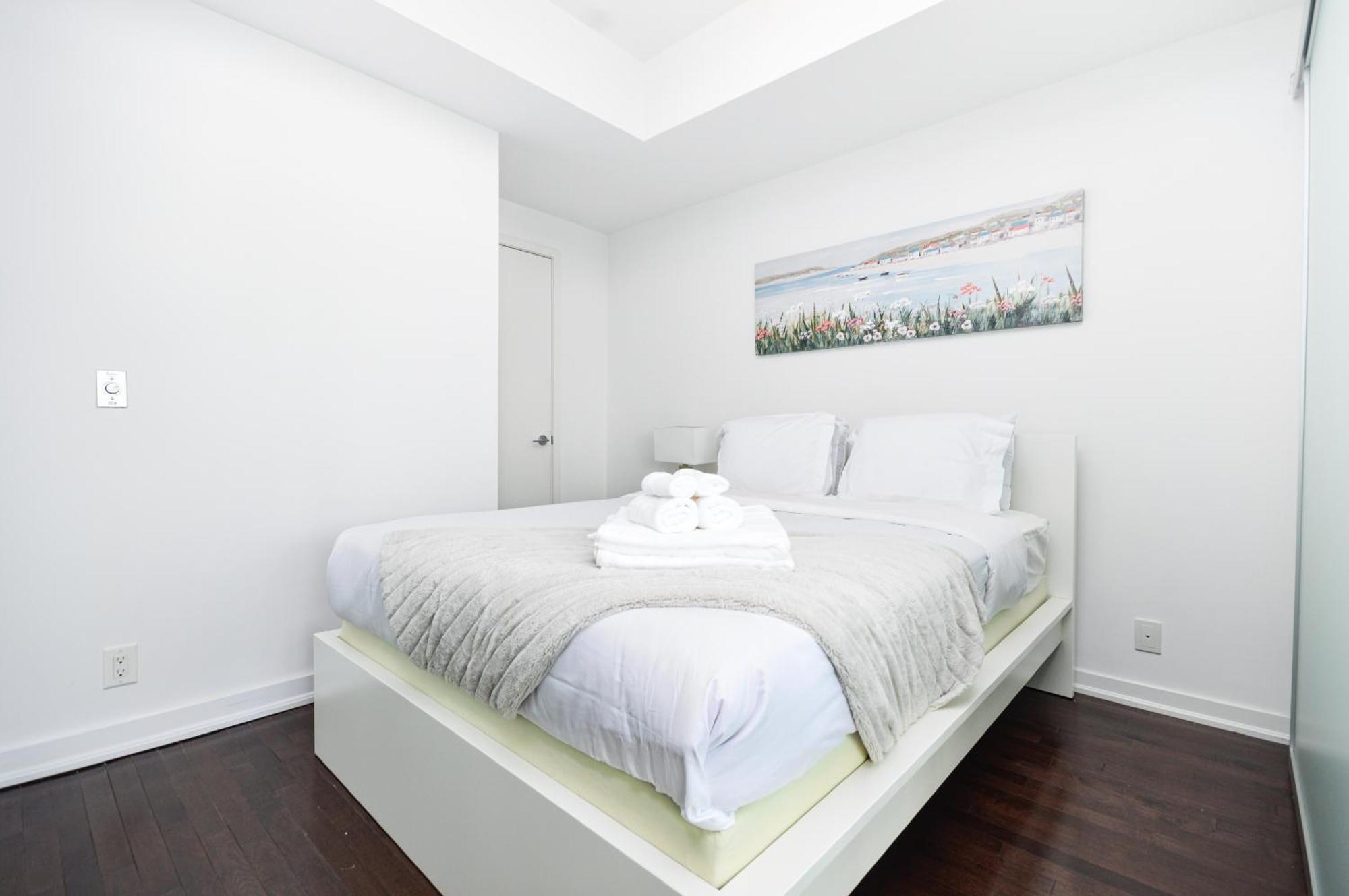 Downtown Toronto Condo Near Cn Tower, Scotiabank Arena, Rogers Centre, Union Station 외부 사진