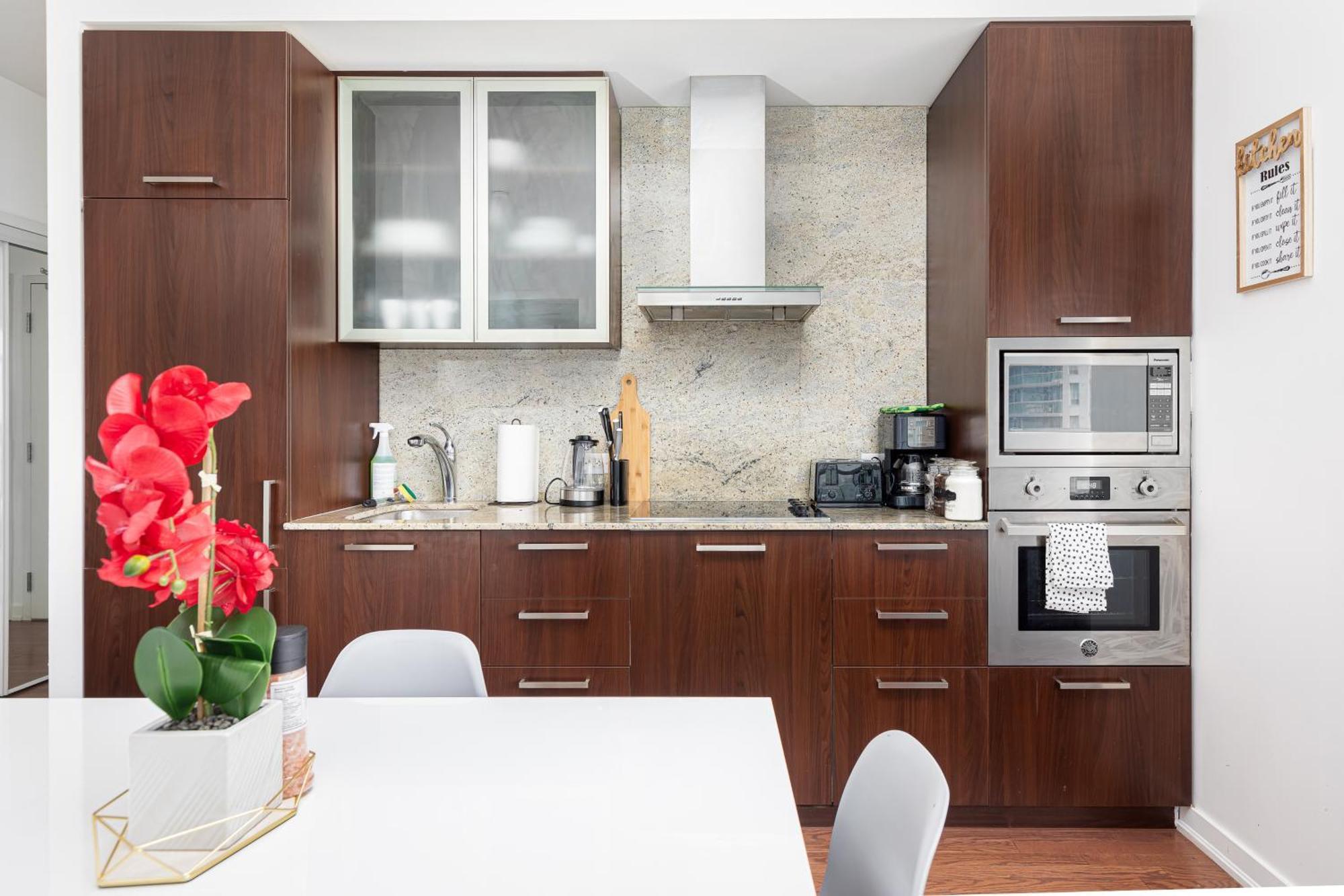 Downtown Toronto Condo Near Cn Tower, Scotiabank Arena, Rogers Centre, Union Station 외부 사진