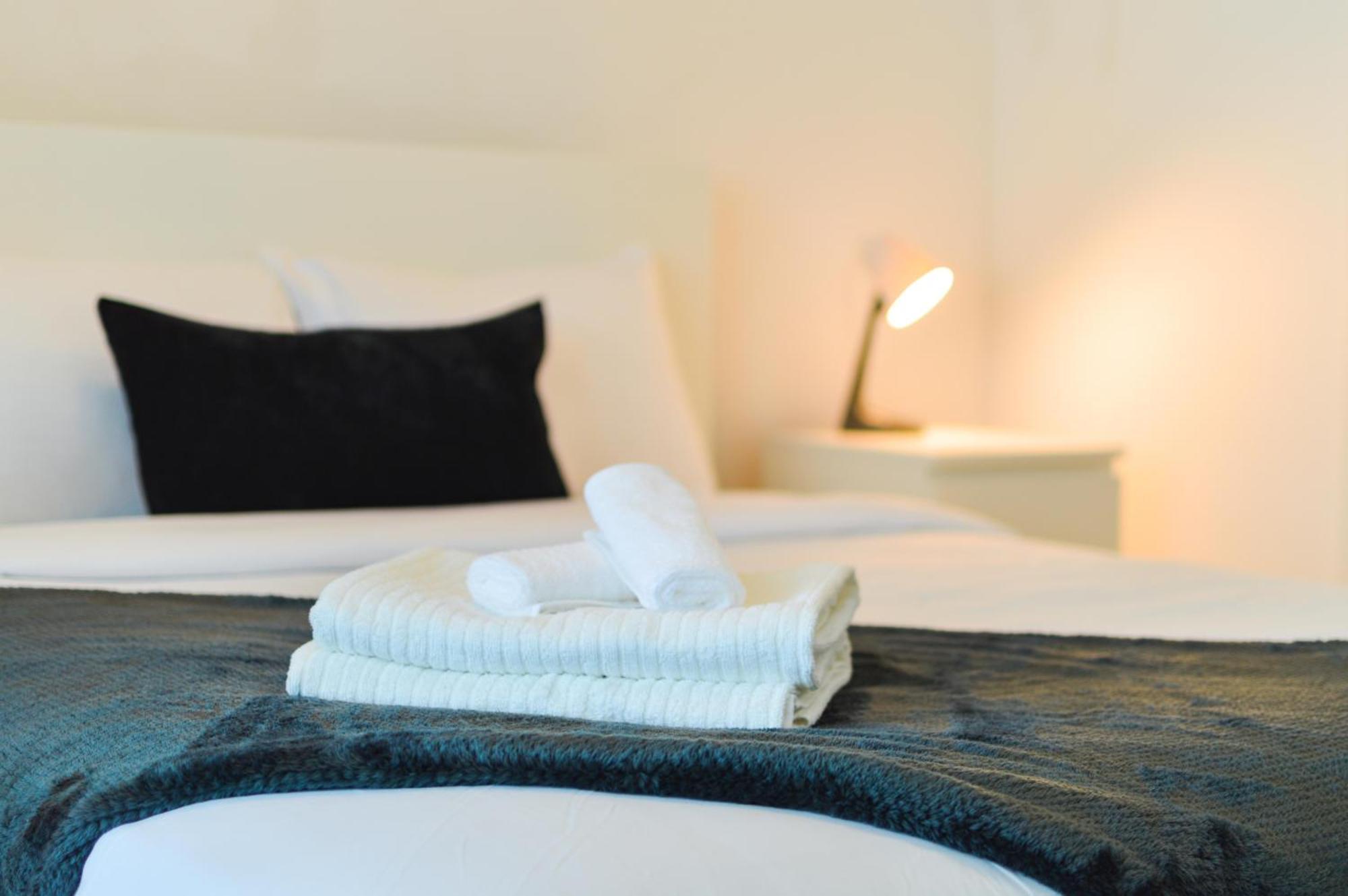 Downtown Toronto Condo Near Cn Tower, Scotiabank Arena, Rogers Centre, Union Station 외부 사진