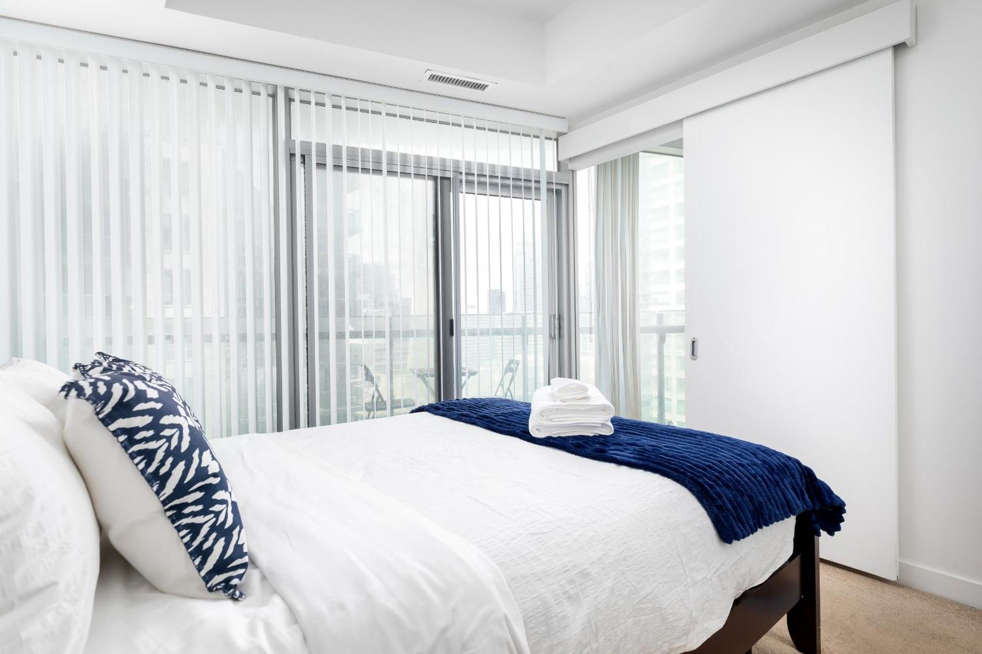 Downtown Toronto Condo Near Cn Tower, Scotiabank Arena, Rogers Centre, Union Station 외부 사진