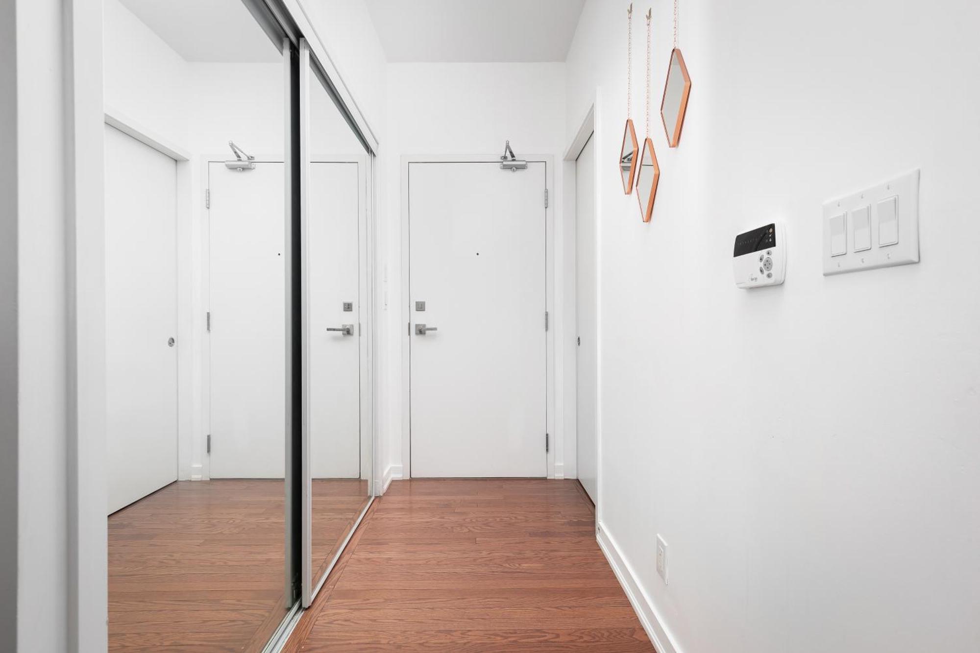 Downtown Toronto Condo Near Cn Tower, Scotiabank Arena, Rogers Centre, Union Station 외부 사진