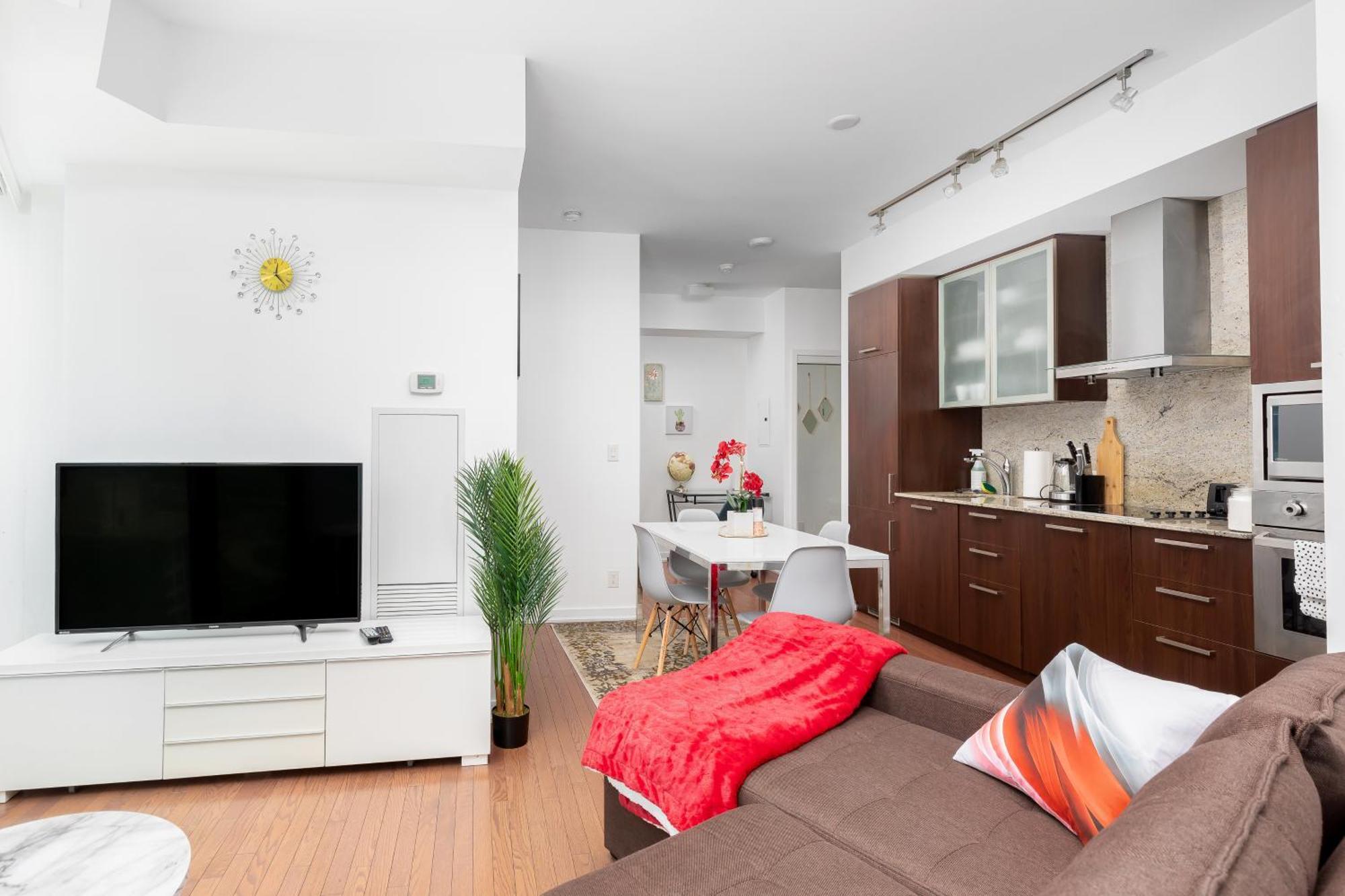 Downtown Toronto Condo Near Cn Tower, Scotiabank Arena, Rogers Centre, Union Station 외부 사진