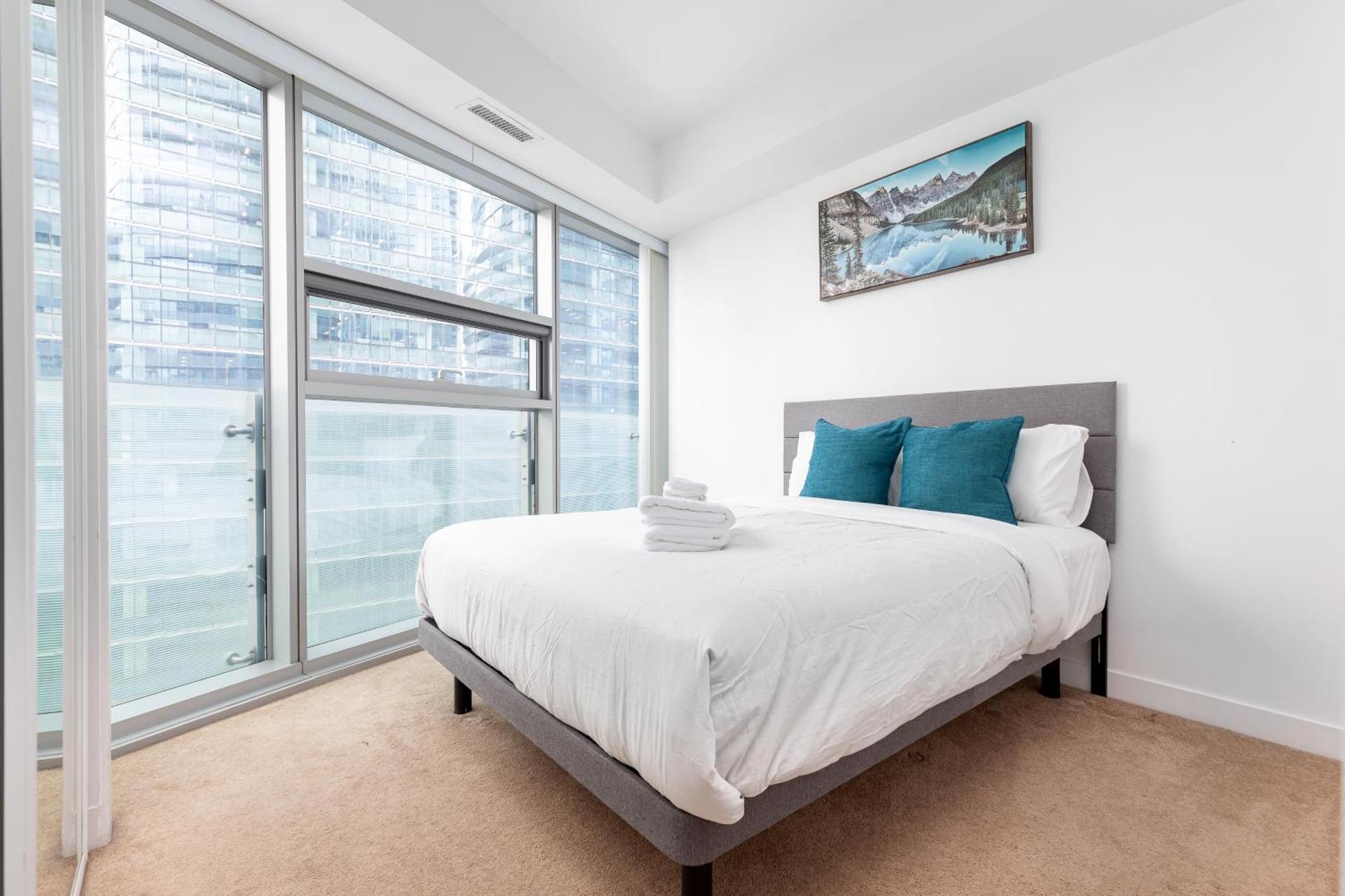 Downtown Toronto Condo Near Cn Tower, Scotiabank Arena, Rogers Centre, Union Station 외부 사진